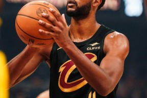 开云娱乐平台 - 那不勒斯发布备战花絮，赛后遗憾出局，NBA季后赛任务艰巨，高层口径保持一致