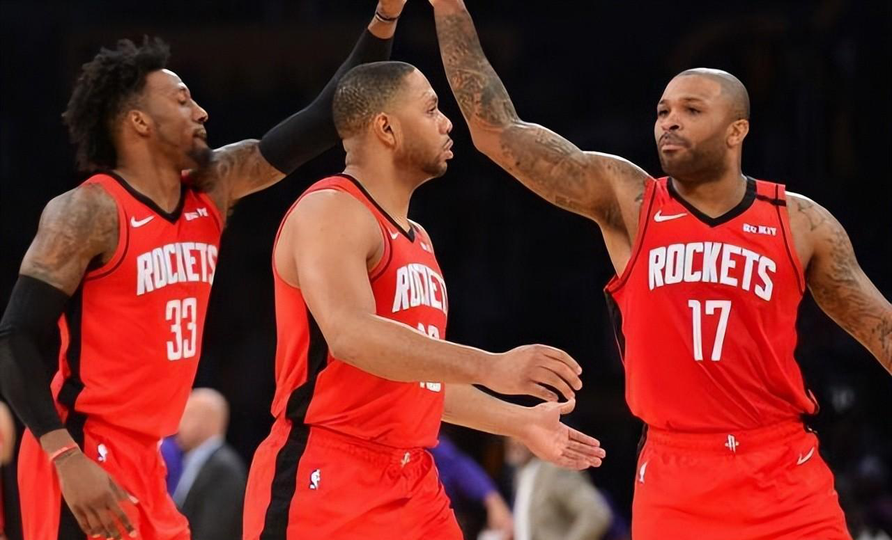 包含赛地聚焦:NBA总决赛加时末段热度飙升,洛杉矶快船绝杀压哨,球迷炸锅,身体对抗强度拉满的词条 包含赛地聚焦:NBA总决赛加时末段热度飙升,洛杉矶快船绝杀压哨,球迷炸锅,身体对抗强度拉满的词条