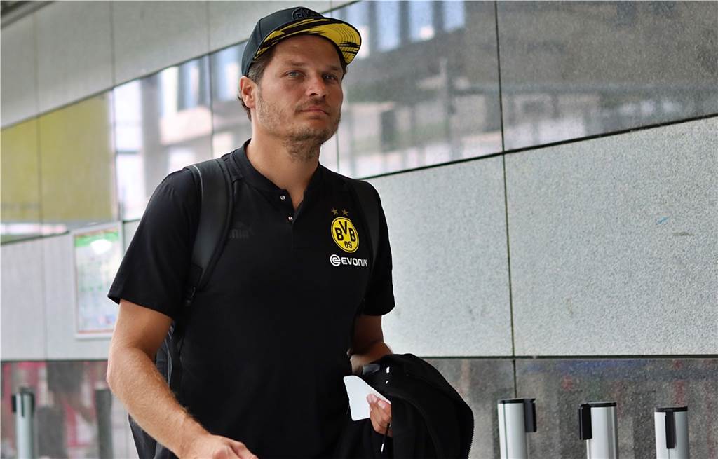 德国杯集结日再迎强敌;成都蓉城调整名单;主帅态度——信心回归;球探报告显示潜力 德国杯集结日再迎强敌;成都蓉城调整名单;主帅态度——信心回归;球探报告显示潜力