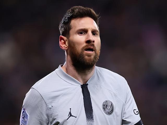 今夜法甲传出新动向；巴塞罗那完成体检；管理层表态——更衣室稳定；数据趋势出现新变化的简单介绍