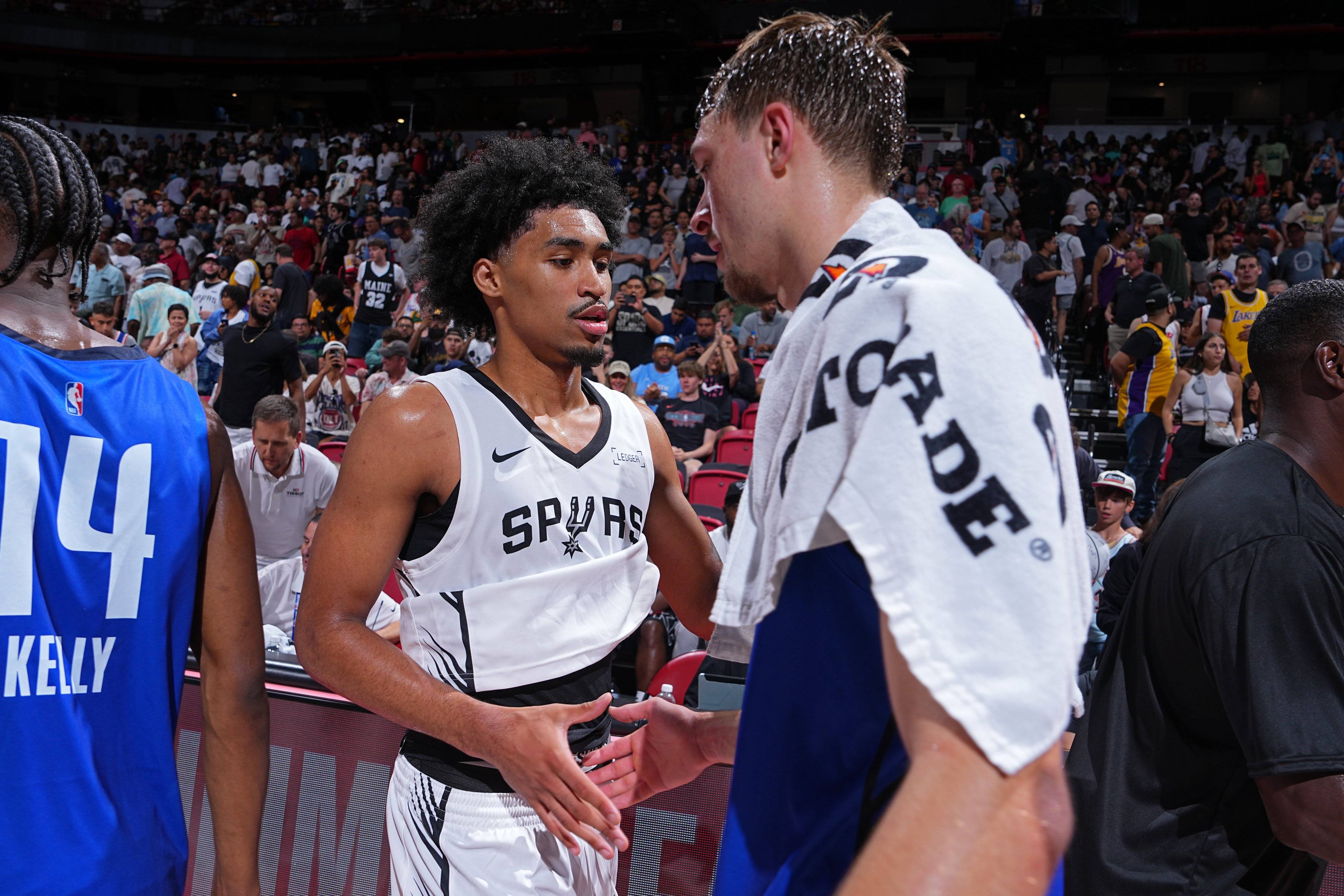 开云娱乐 -关键时刻突围战来临，亚特兰大围绕NBA常规赛绝杀压哨，目标明确，团队化学反应显著的简单介绍